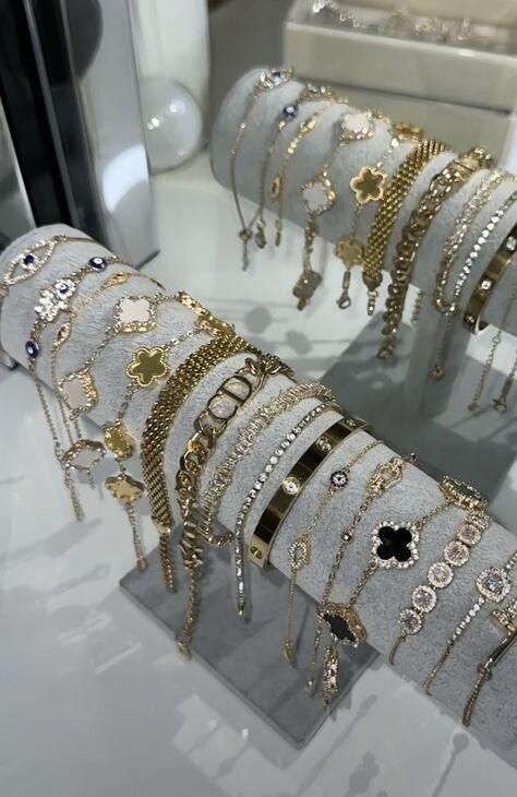 Bracelets élégants et montres