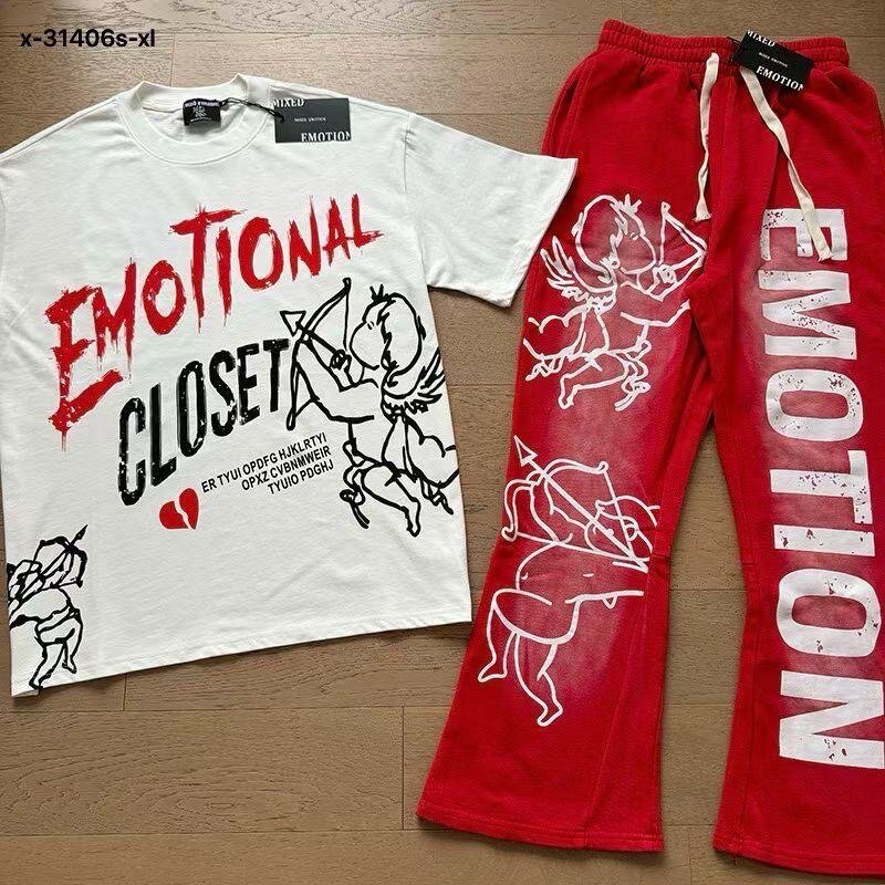 Ensemble T-shirt et Pantalon EMOTIONAL CLOSET
