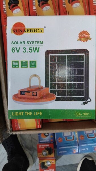 Lampe solaire avec son panneau