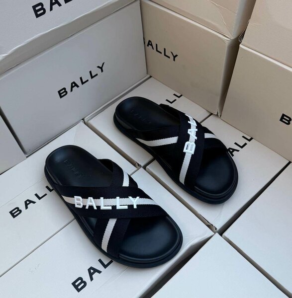 Sandales Bally Élégantes