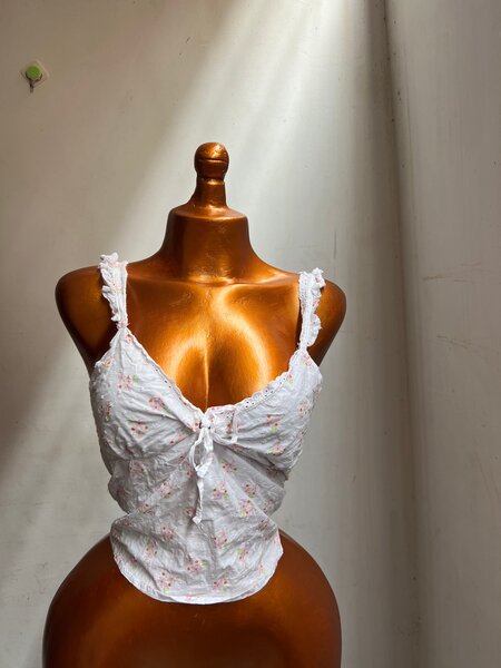 Débardeur fleuri élégant