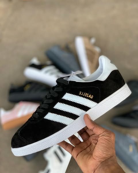 Adidas Gazelle sneakers 
