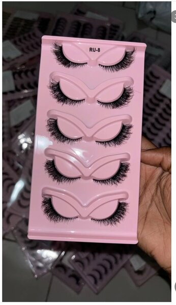 Faux-cils yeux de biche