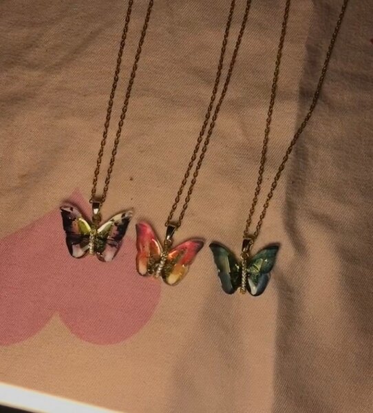 Colliers Papillon Élégants