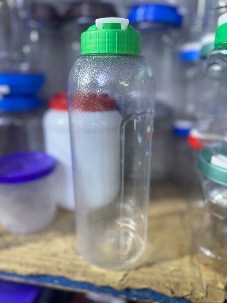 Bouteille en plastique 1200L