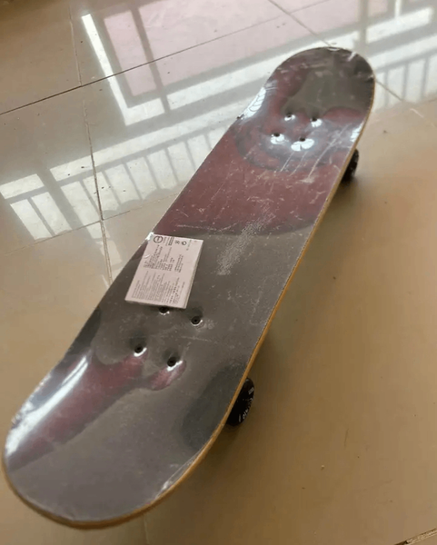 Skateboard complet en plastique