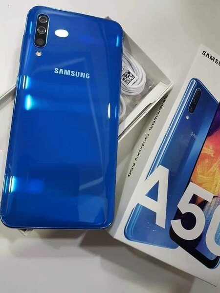 Samsung Galaxy A50 Smartphone