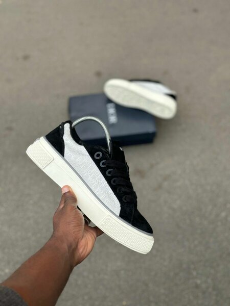 Sneakers bicolores tendance