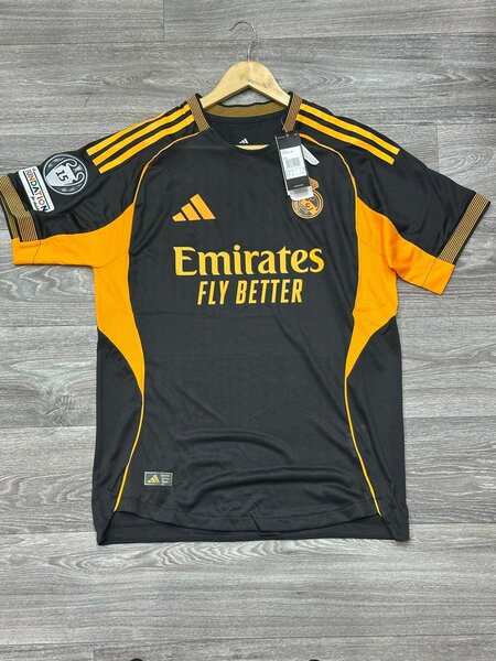 Maillot de réal Madrid noir