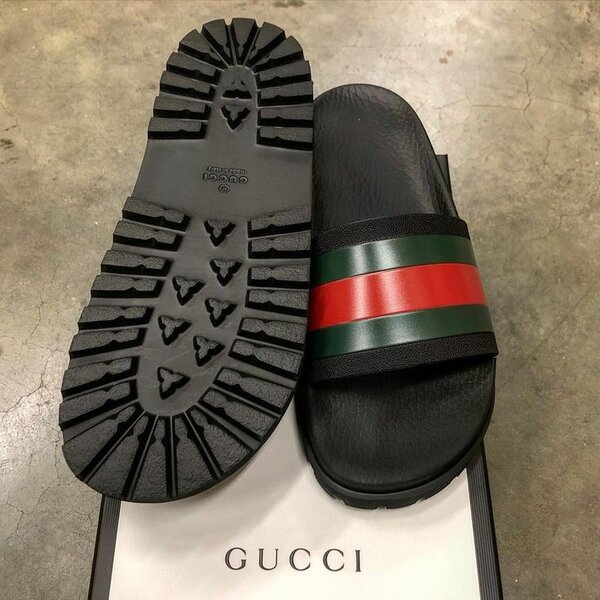 Claquettes Gucci Homme