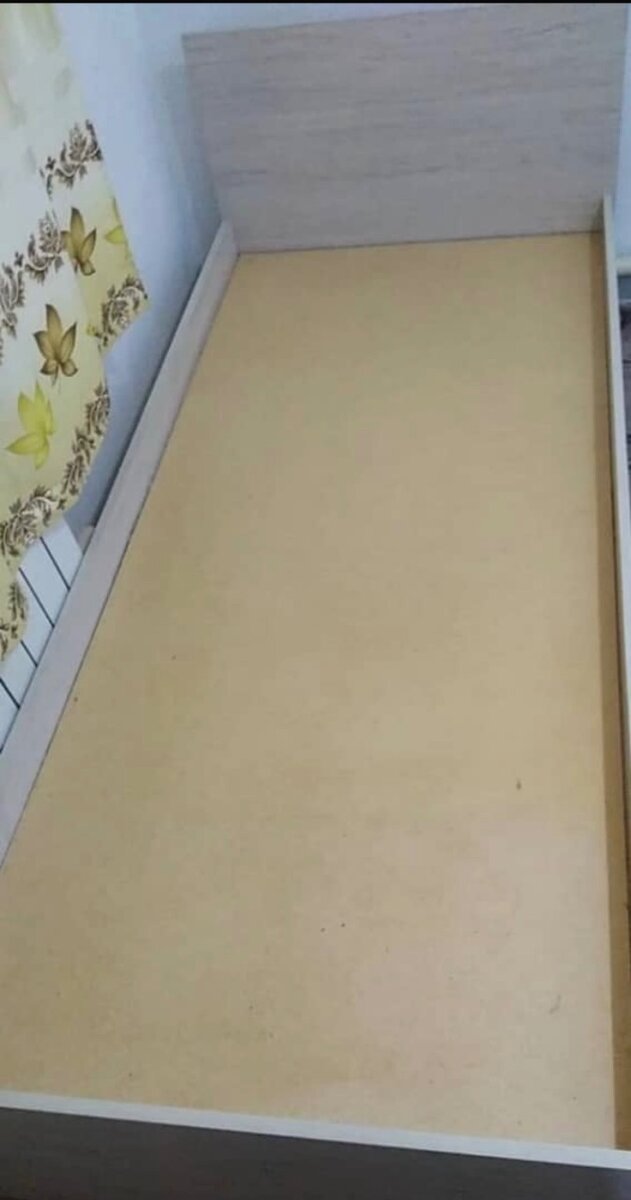 Односпальные кровати с матрасом