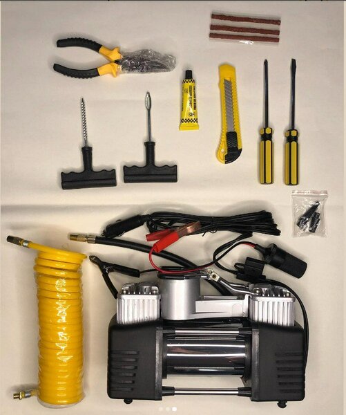 Двухпоршневой компрессор Skybear с набором инструментов