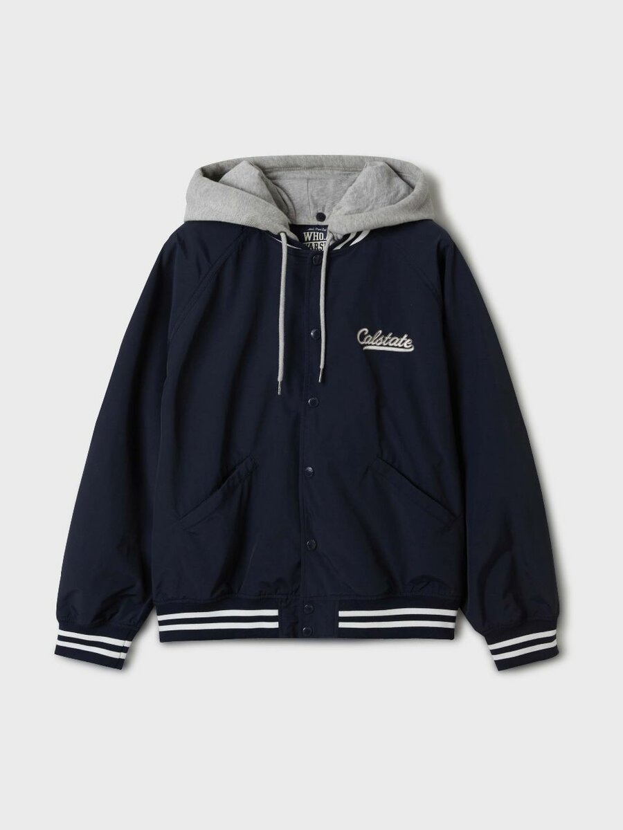 Бомбер на весну!