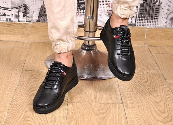 Chaussures hommes cuir noir lacées