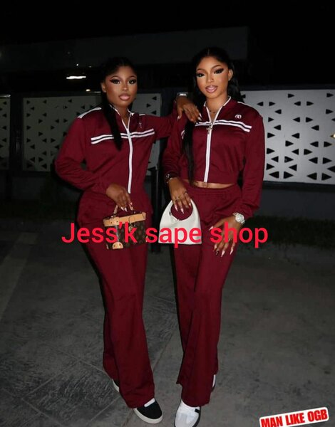 Complet bordeaux élégant chic