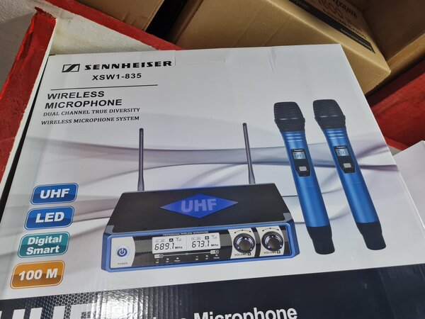 Sennheiser Wireless UHF Microphone