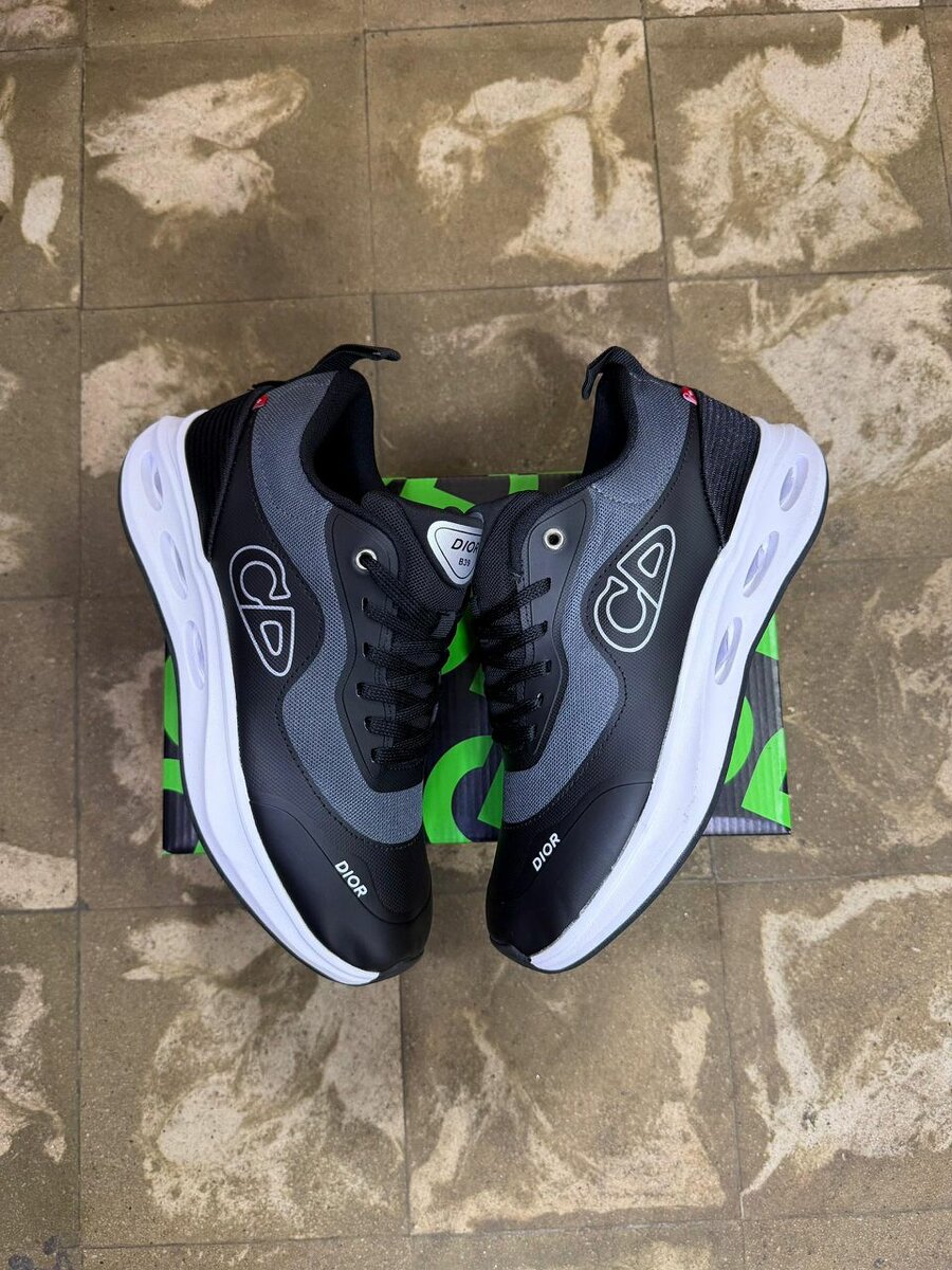 Sneakers homme modernes