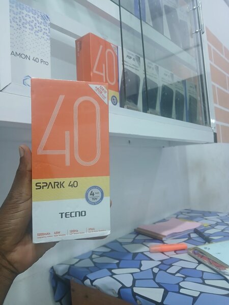 TECNO Spark 40 Smartphone