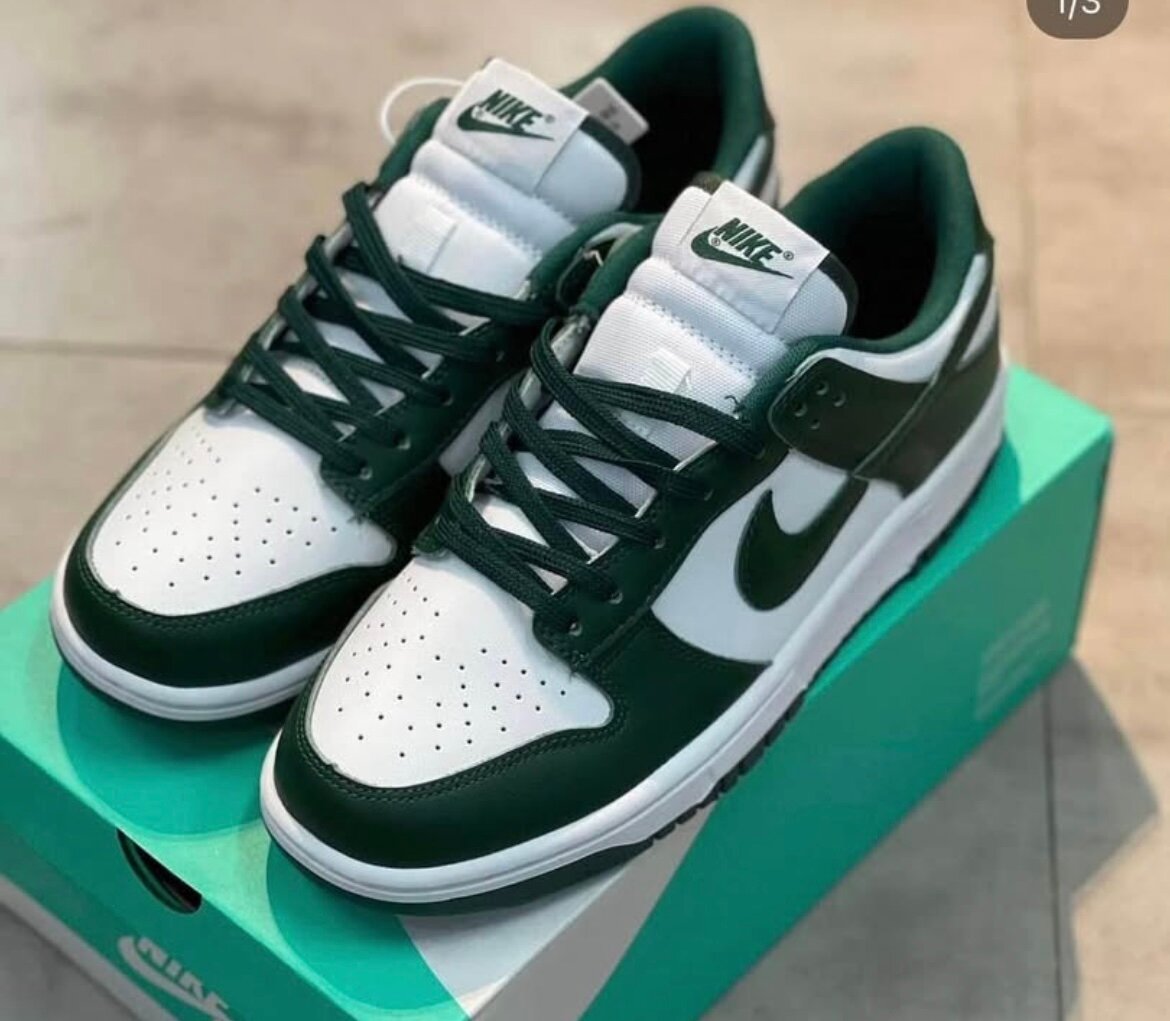 Baskets Nike Air Mode