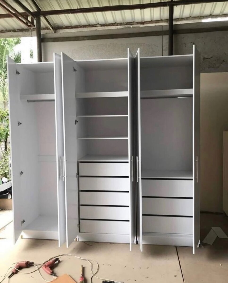 Fresh and neat wardrobe big size