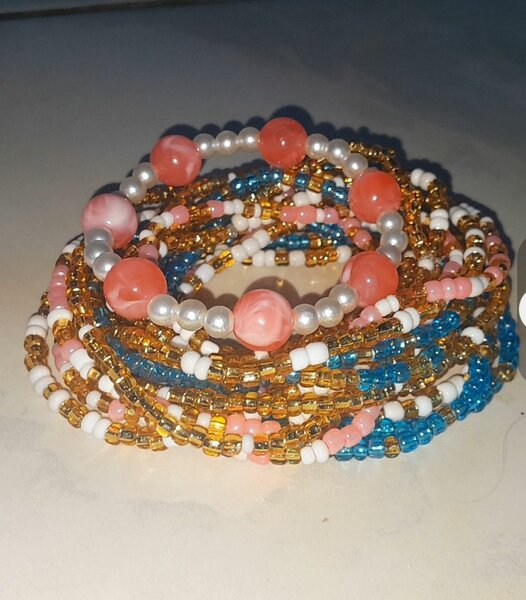 Bayas colorés en perles