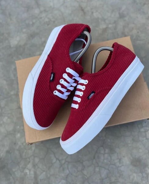 Vans velou