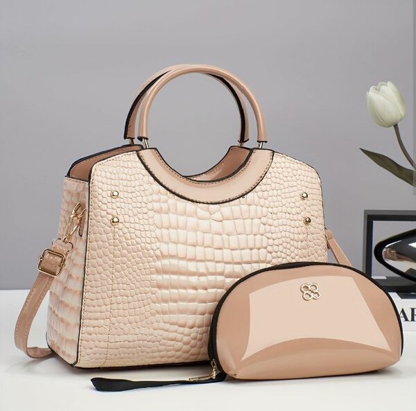 Sac à main en cuir crocodile élégant