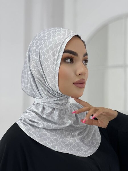 Балаклава на завязке