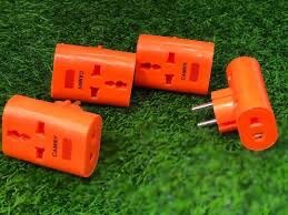 Adaptateur universel orange