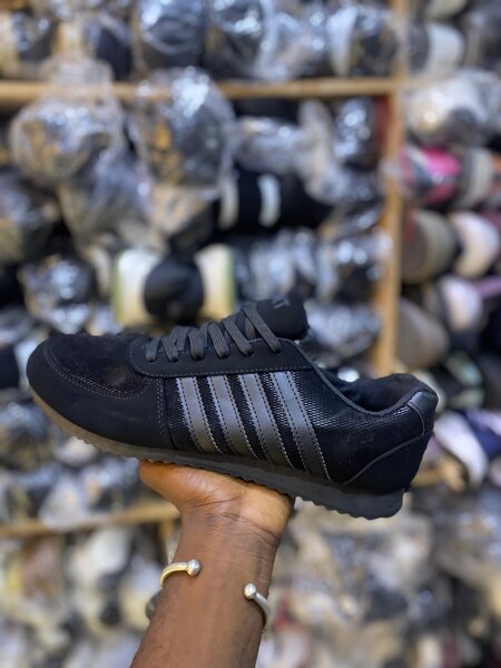 Chaussures de sport noires