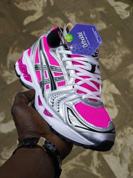 Baskets Femme Asics Rose