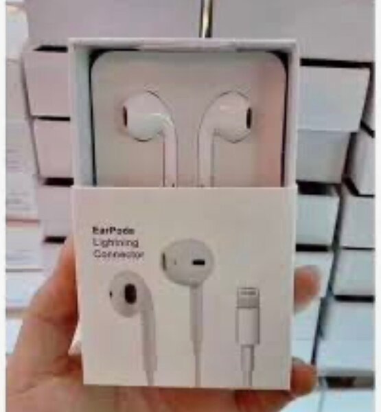 iPhone straight earpiece