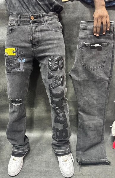 Jeans homme gris décontractés avec détails mode