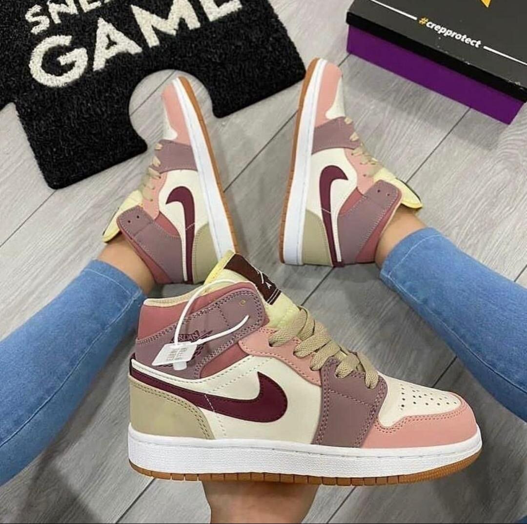 AIR JORDAN 1