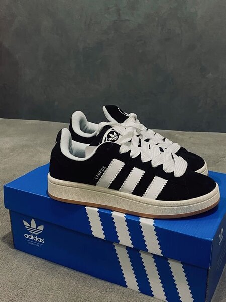 Chaussures Adidas Originals Superstar