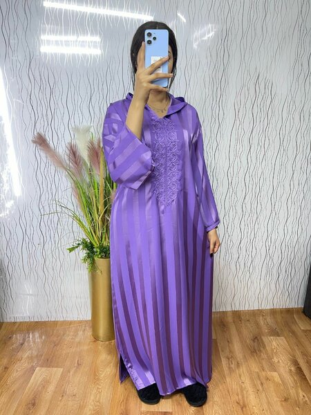 Abaya élégante en satin