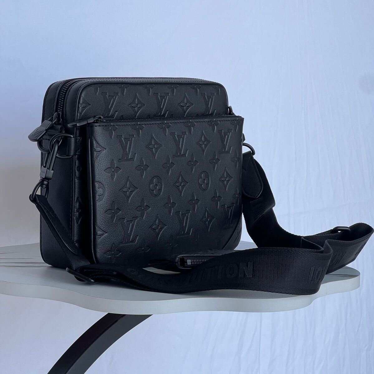 Sac bandoulière Louis Vuitton noir