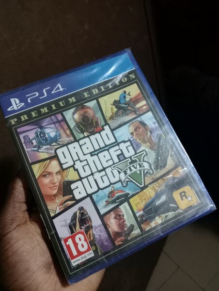 GTA V Premium Edition PS4