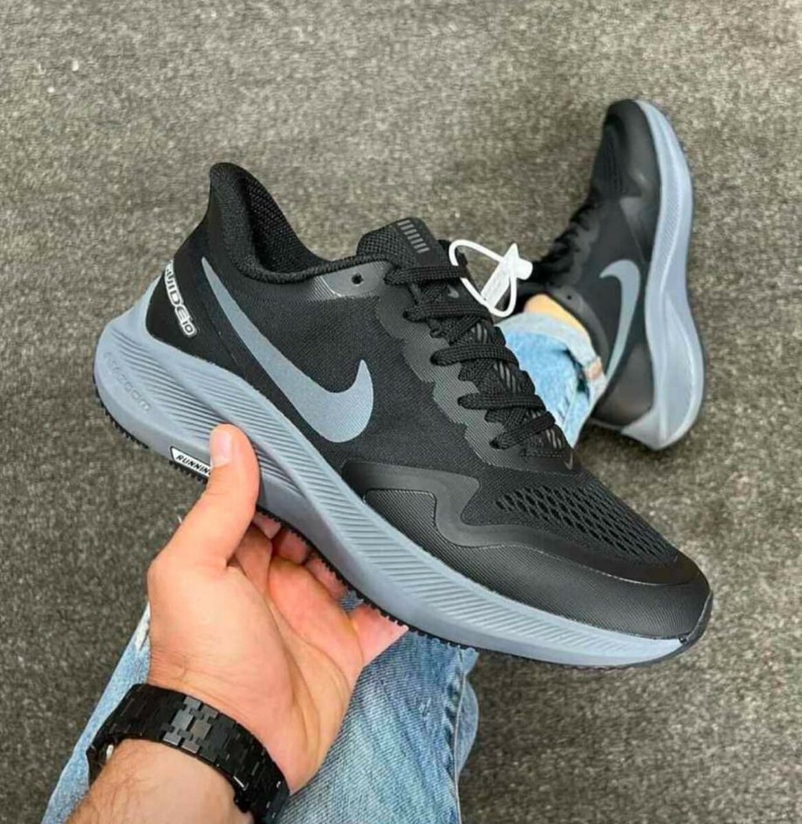 NIKE RUNNING
