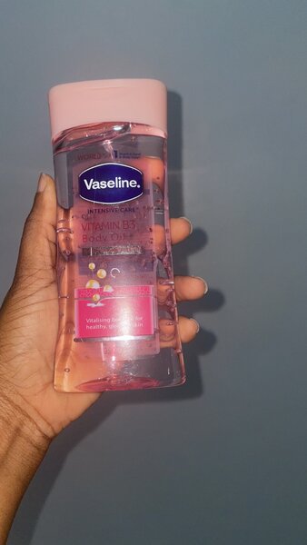 Vaseline body oil