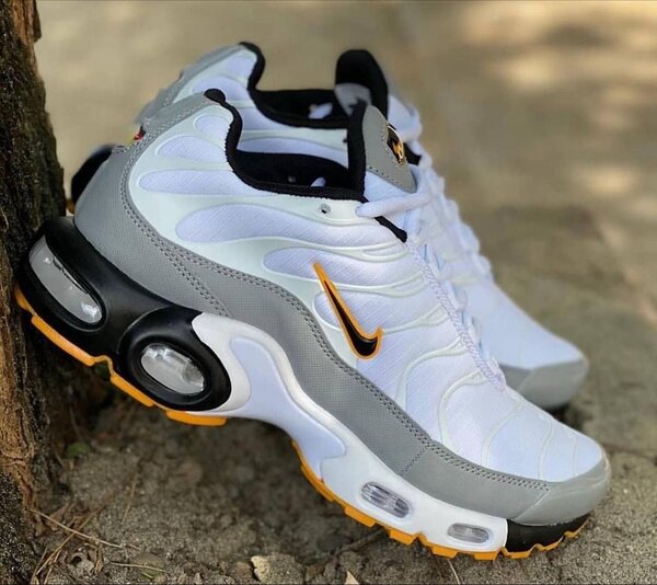 Baskets Air Blanc et Jaune