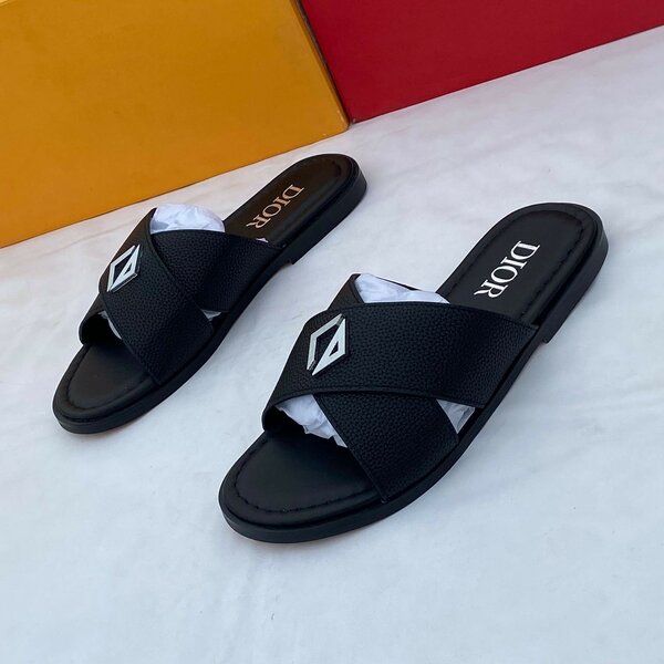 Men's Dior slippers