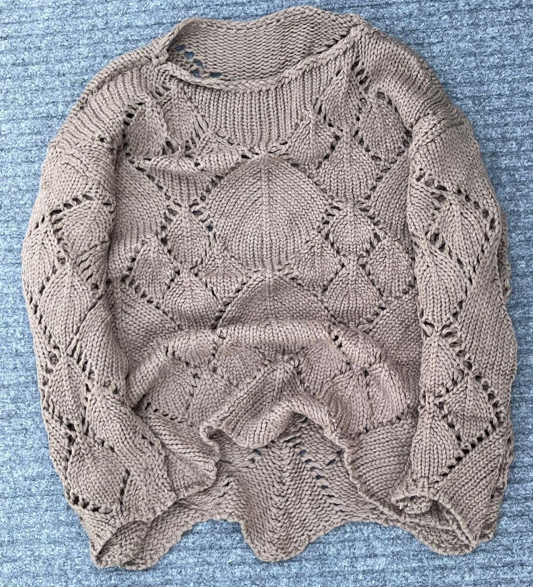 Pull tricoté fait main