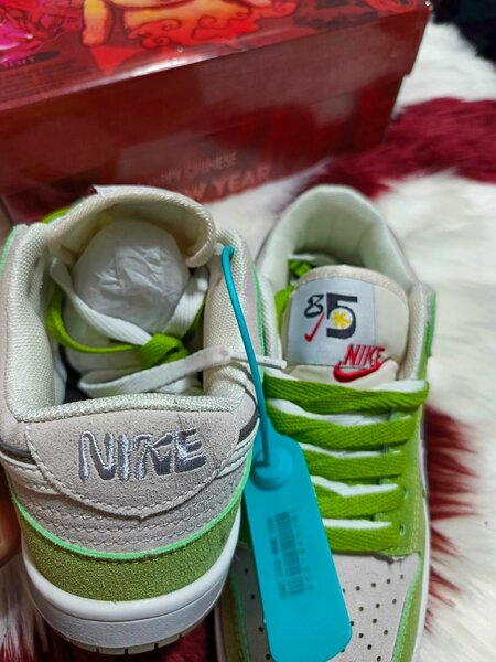 Nike Sneakers Vert et gris