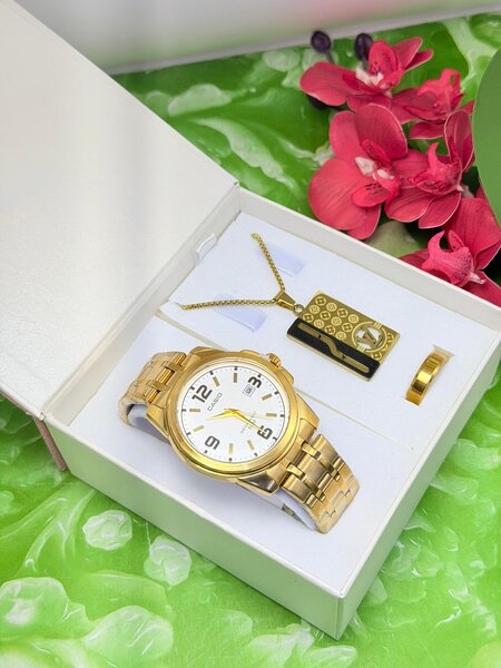 Montre homme luxe avec bijoux