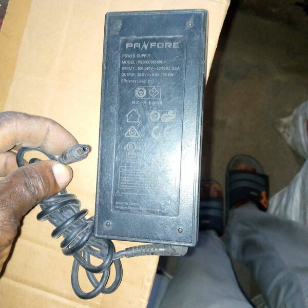 Laptop Power Supply Adapter