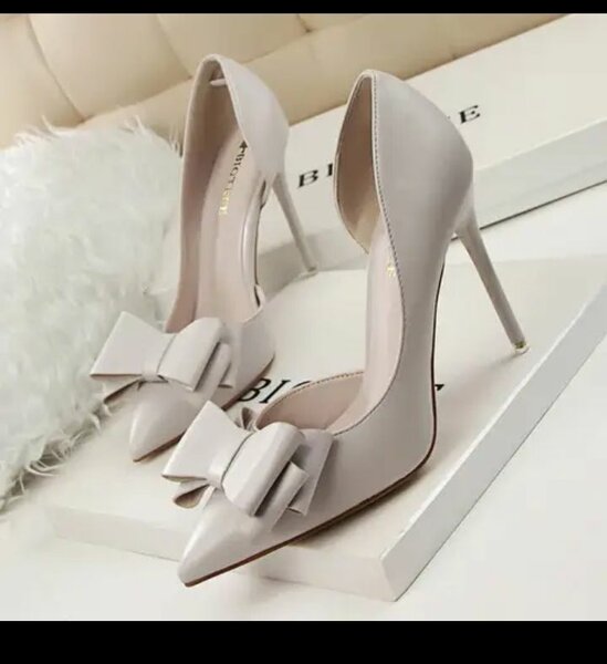 Talons élégants pour femmes