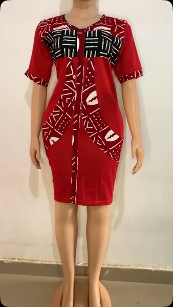 Robe ethnique rouge imprimée