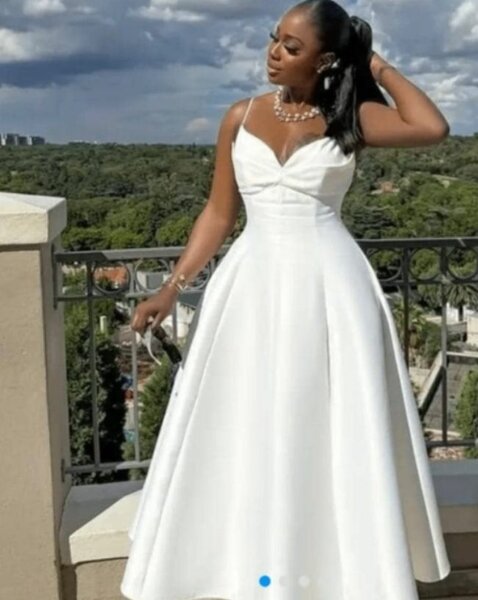 Robe de mariée simple en satin