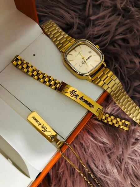 Complet montre/bracelet/chaine personnalisée